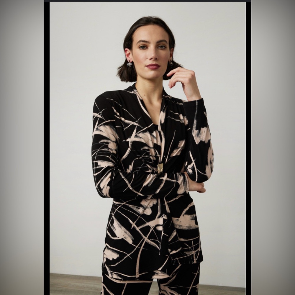 Joseph Ribkoff Black and Cream Abstract Blazer